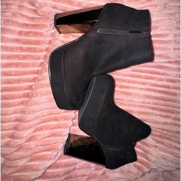 Platform Black Ankle Boots Size 6.5 - Picture 3 of 4